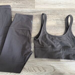 Women's TNA Athletic Set